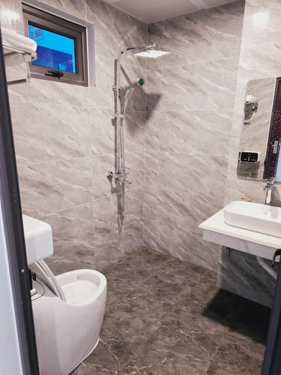 Khach San Nhu Y Hotel Lang Lap Екстериор снимка